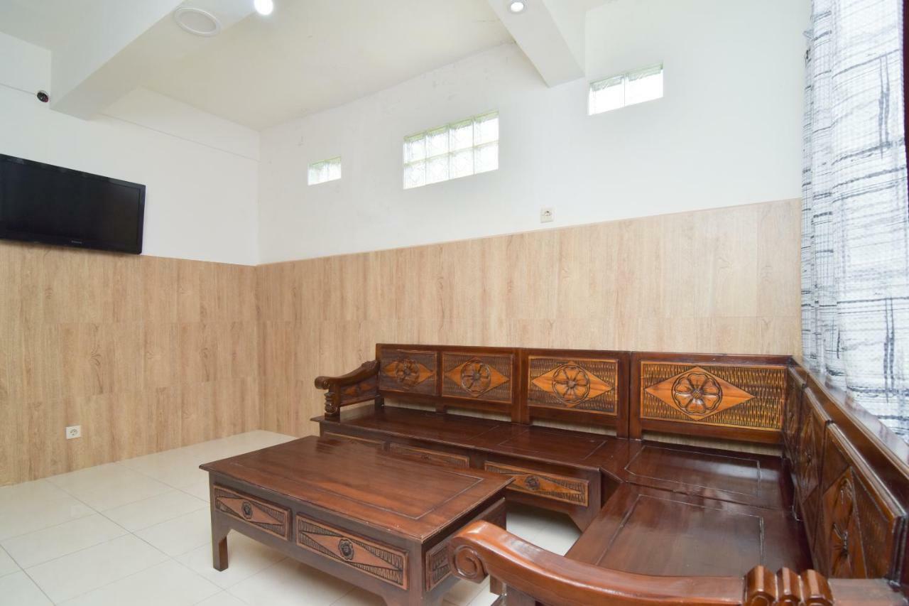 Dua Putri Villa Pasuruan Exteriér fotografie